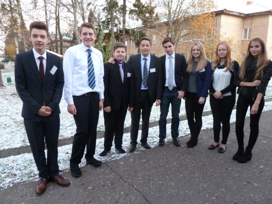 Unser Kompetenzteam in Arbeitskleidung